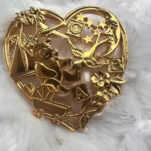 Vintage Sweet Memories Avon Brooch with Teddy Bear Design